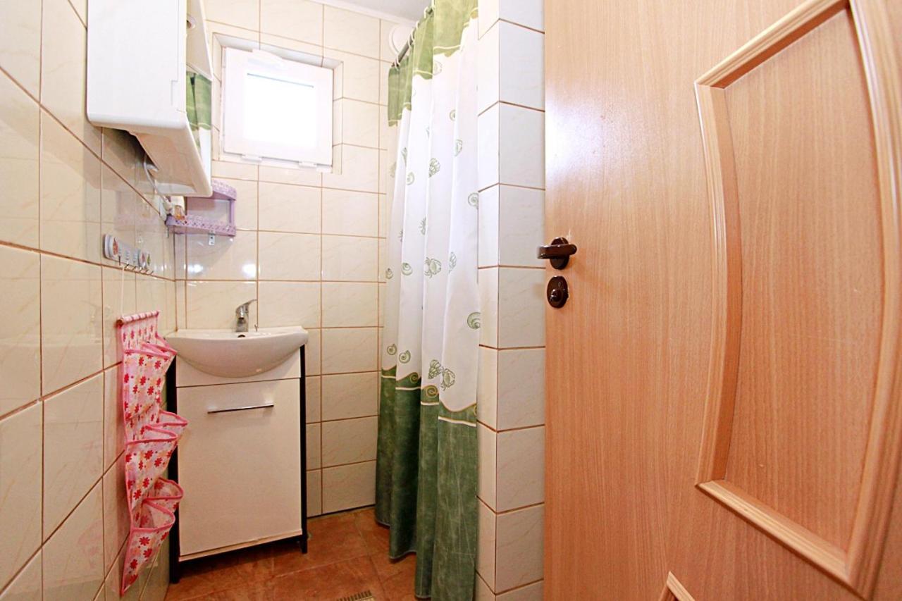 Domki Wczasowe Mazury - Ferienhaus Masuren - Do 12 Osob - Idealny Dla Grup Dluzek Exterior foto